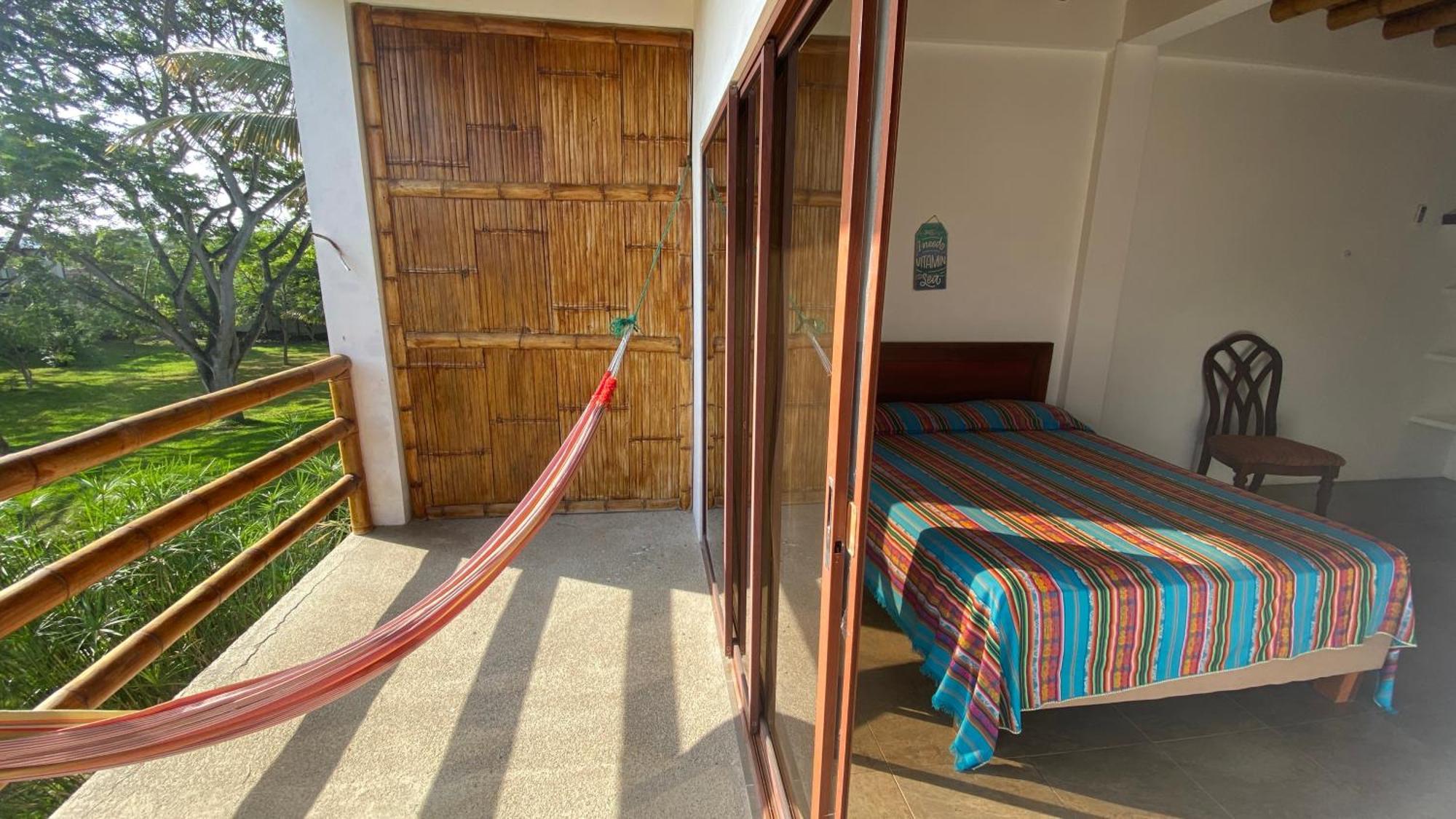 Hosteria Guachapeli Las Tunas Bagian luar foto