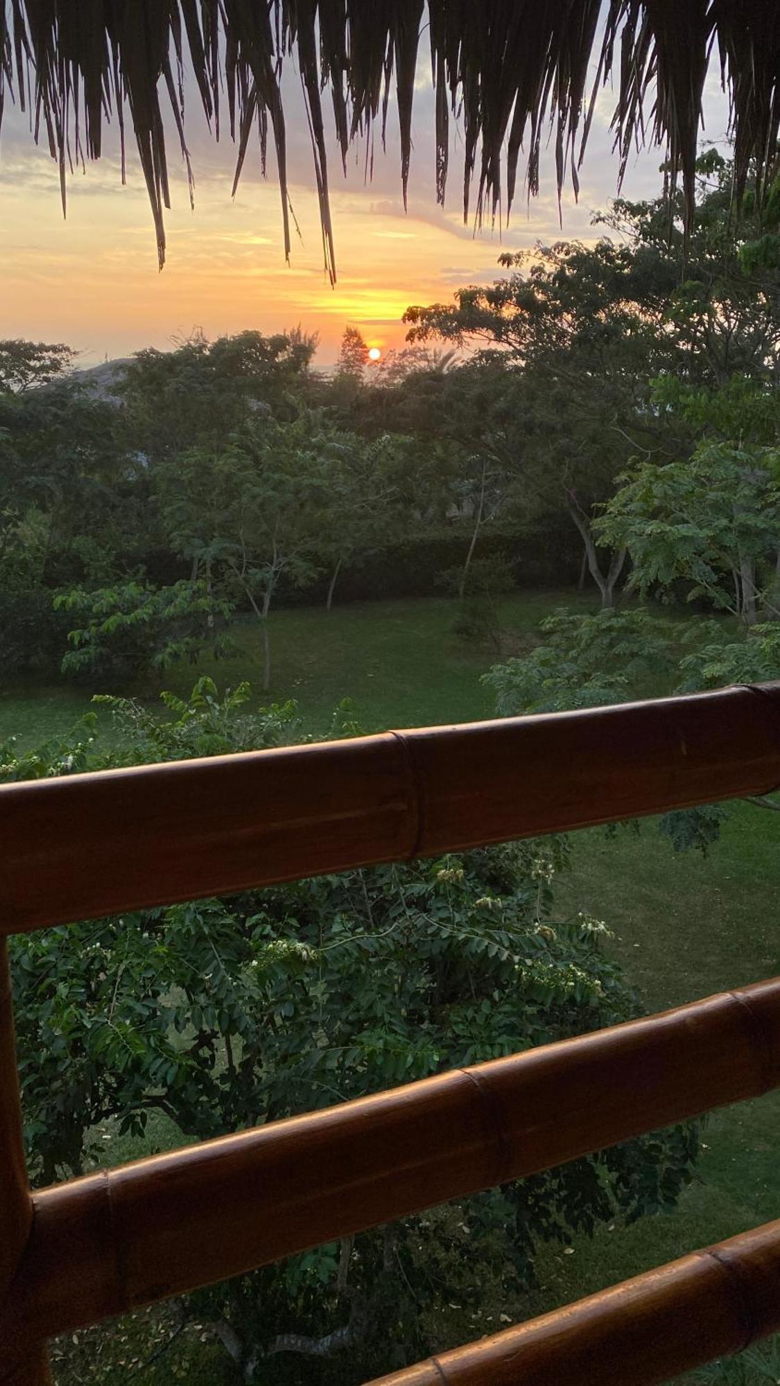 Hosteria Guachapeli Las Tunas Bagian luar foto