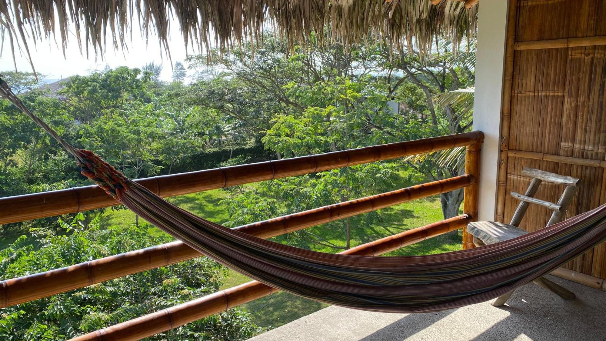 Hosteria Guachapeli Las Tunas Bagian luar foto