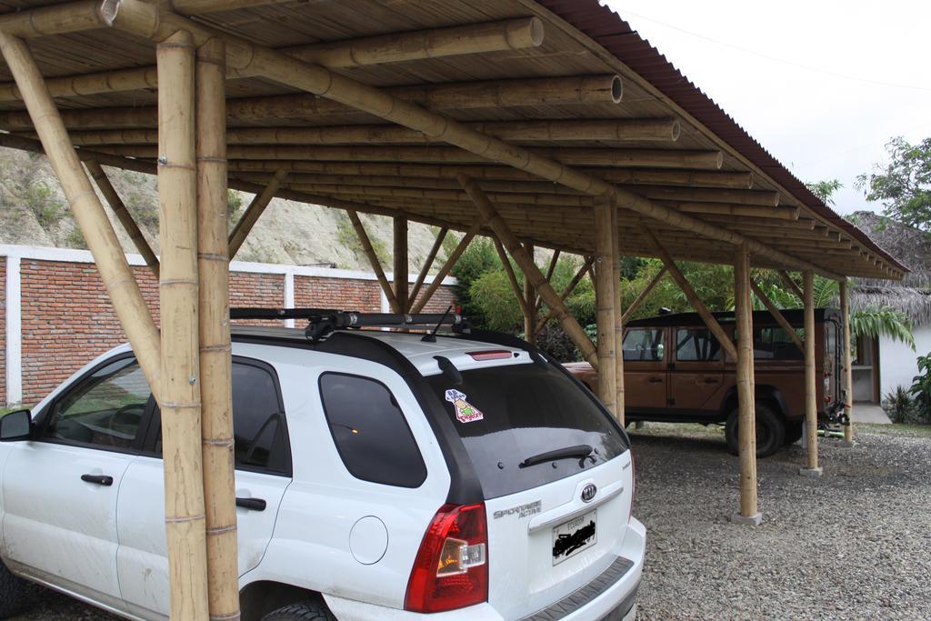 Hosteria Guachapeli Las Tunas Bagian luar foto